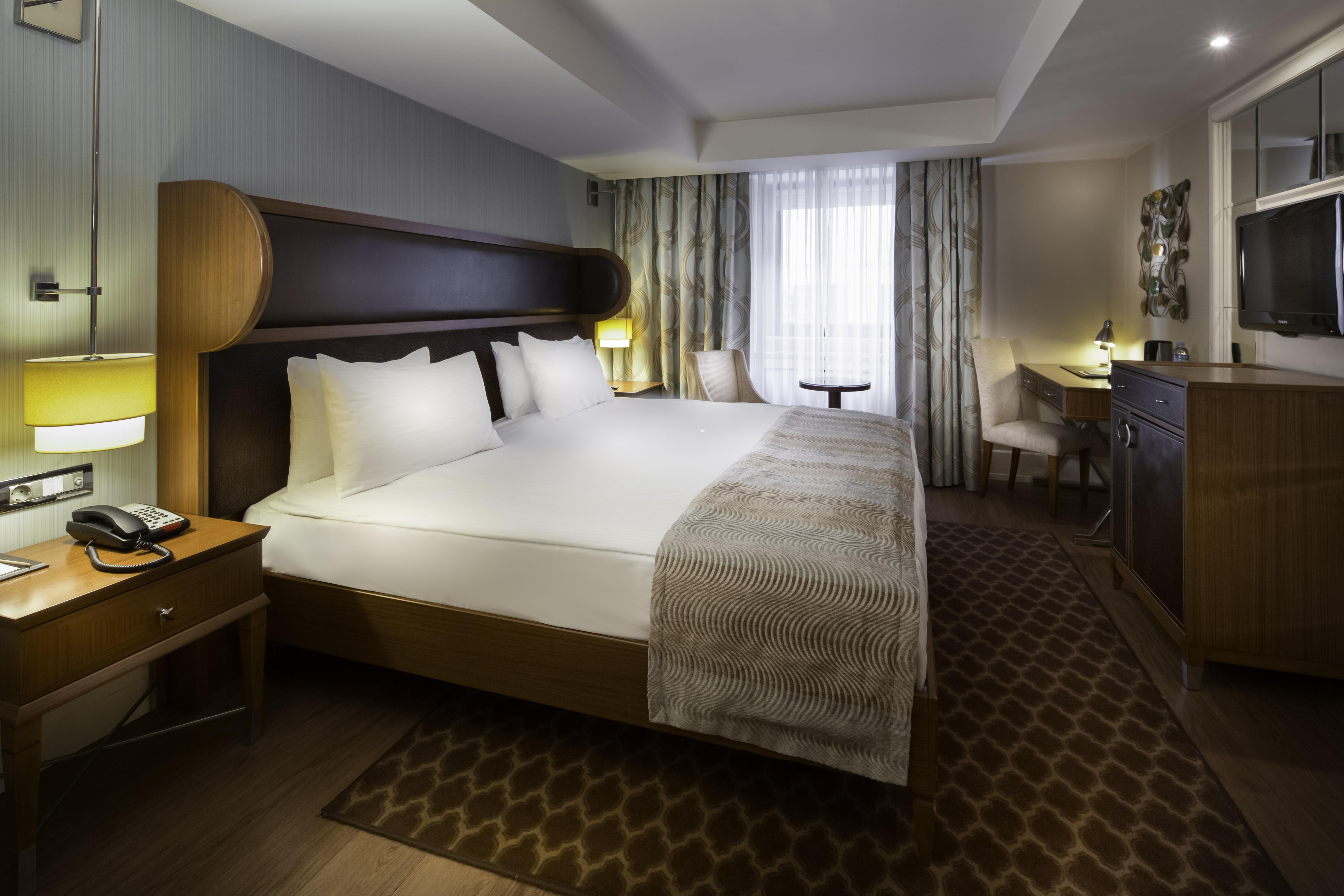 Titanic Comfort Sisli Istanbul Bagian luar foto