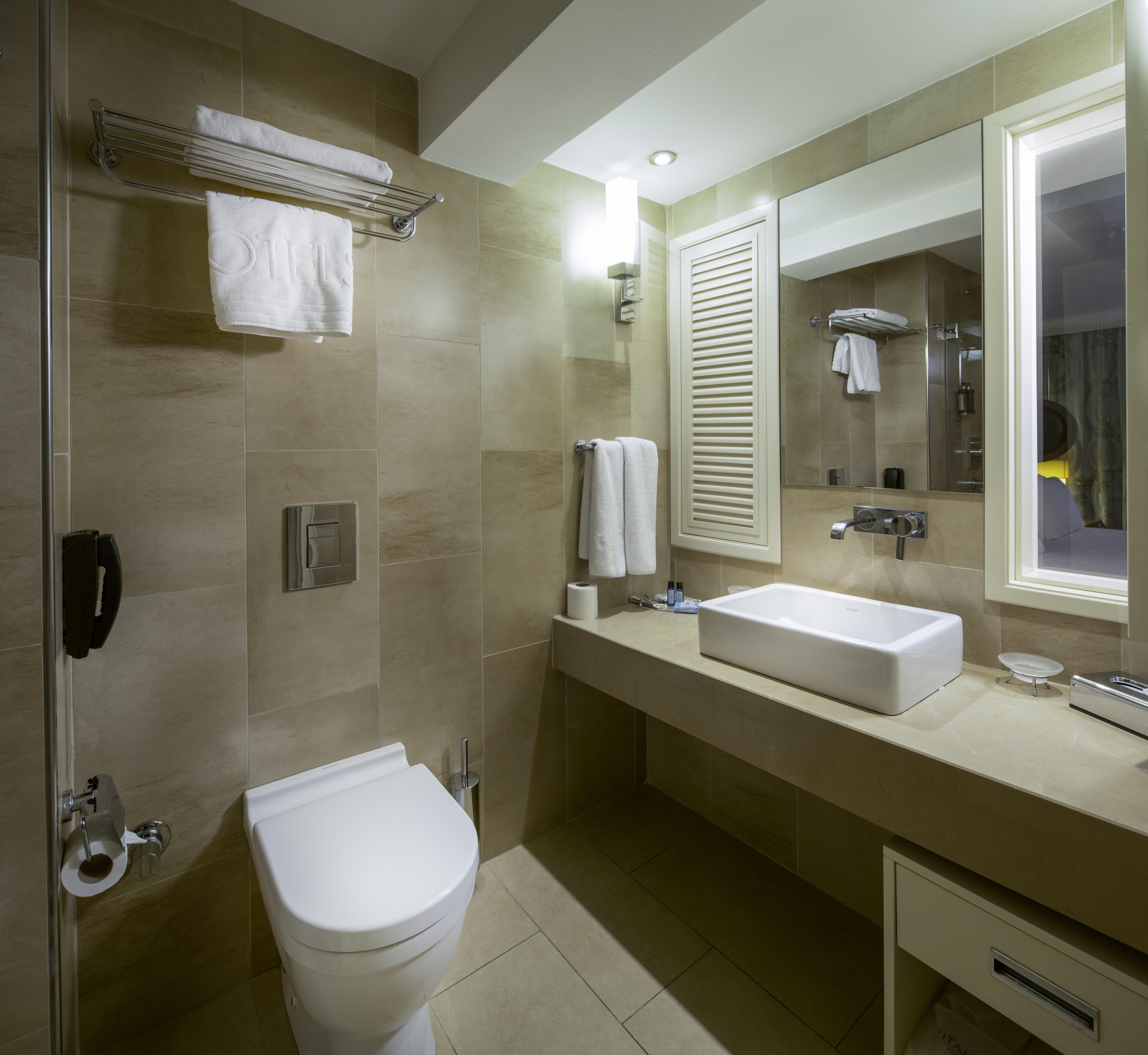 Titanic Comfort Sisli Istanbul Bagian luar foto