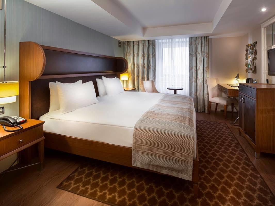 Titanic Comfort Sisli Istanbul Bagian luar foto
